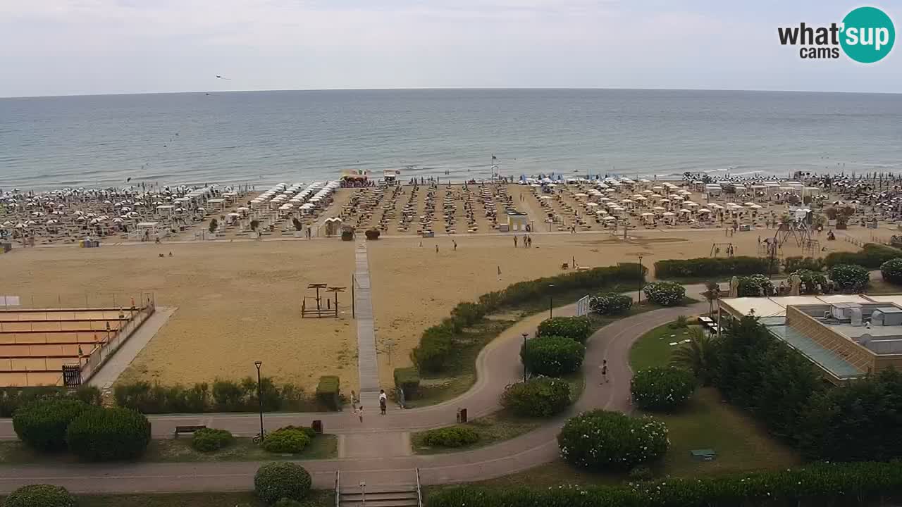 La spiaggia di Bibione webcam live e piazzale Zenit