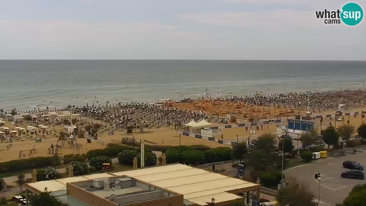 La spiaggia di Bibione webcam live e piazzale Zenit
