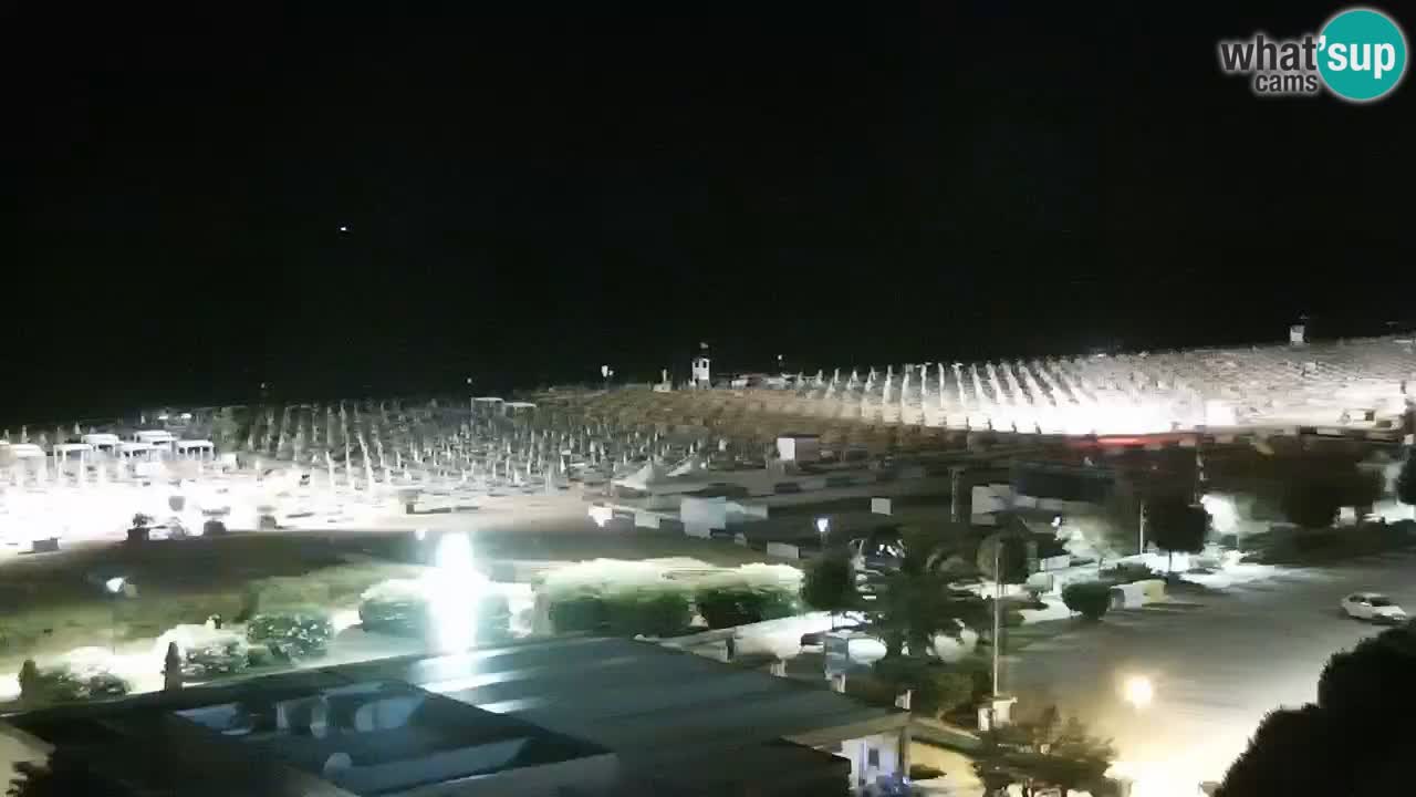 La spiaggia di Bibione webcam live e piazzale Zenit