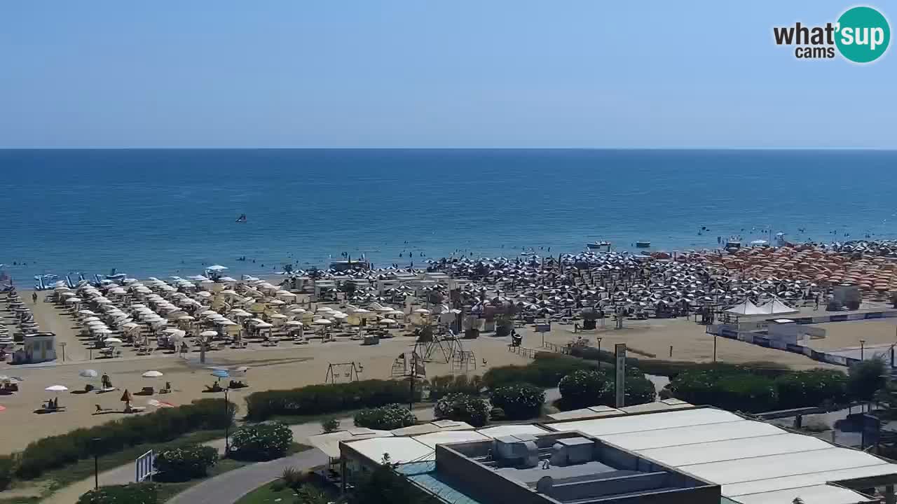 La spiaggia di Bibione webcam live e piazzale Zenit