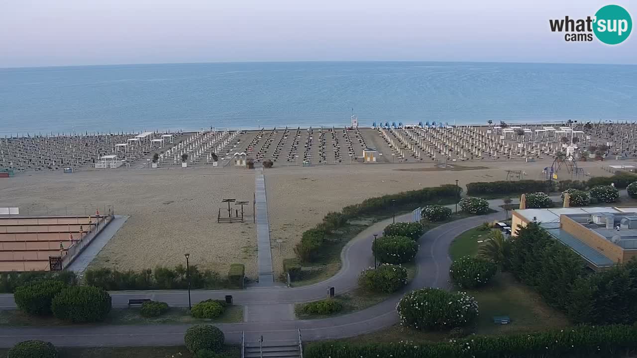 La spiaggia di Bibione webcam live e piazzale Zenit