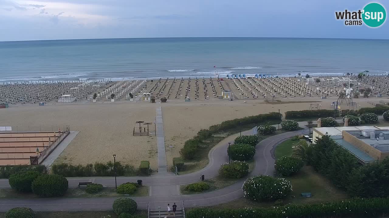 La spiaggia di Bibione webcam live e piazzale Zenit