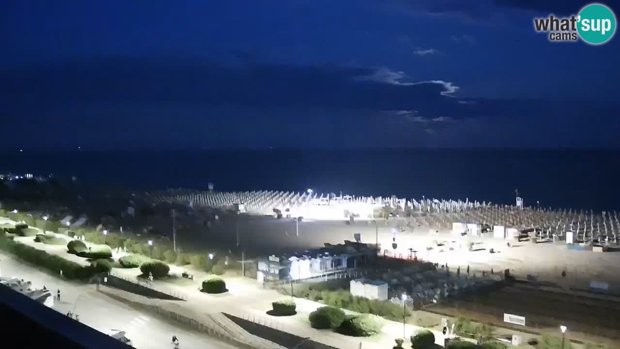 La spiaggia di Bibione webcam live e piazzale Zenit