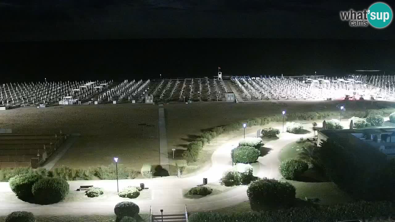 La spiaggia di Bibione webcam live e piazzale Zenit