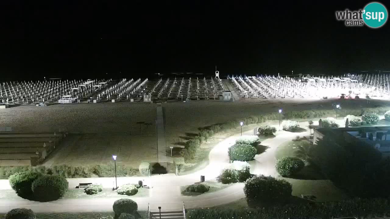 La spiaggia di Bibione webcam live e piazzale Zenit