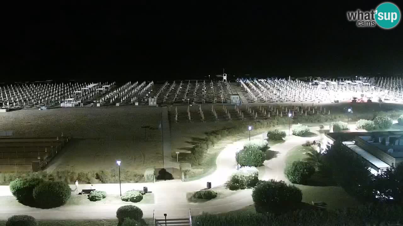 La spiaggia di Bibione webcam live e piazzale Zenit
