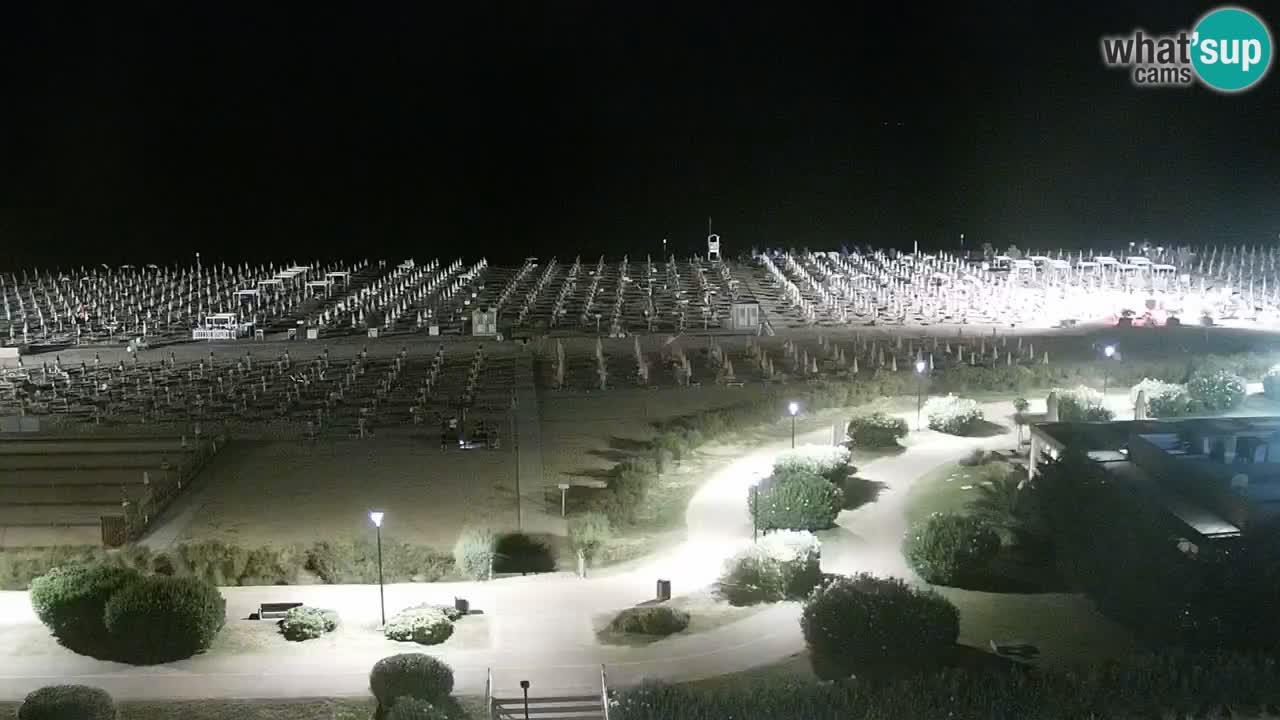 La spiaggia di Bibione webcam live e piazzale Zenit