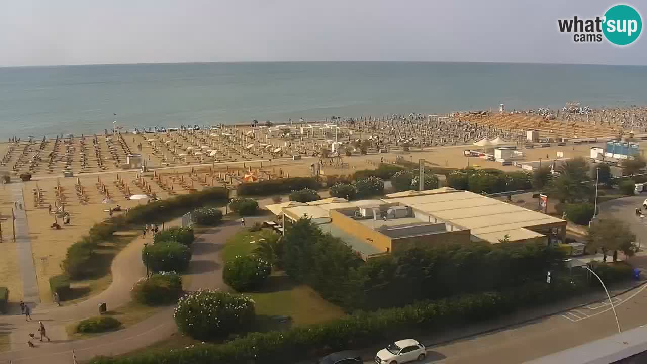 La spiaggia di Bibione webcam live e piazzale Zenit