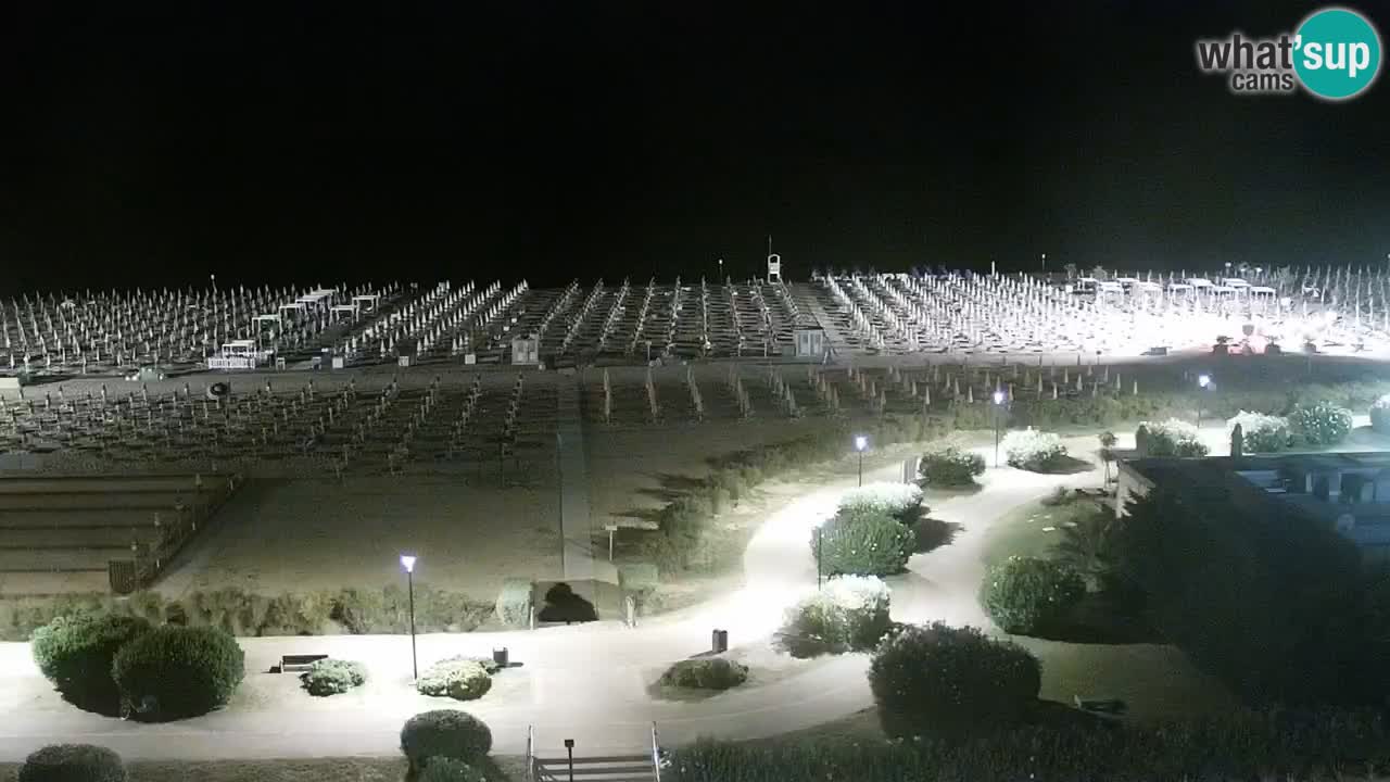 La spiaggia di Bibione webcam live e piazzale Zenit