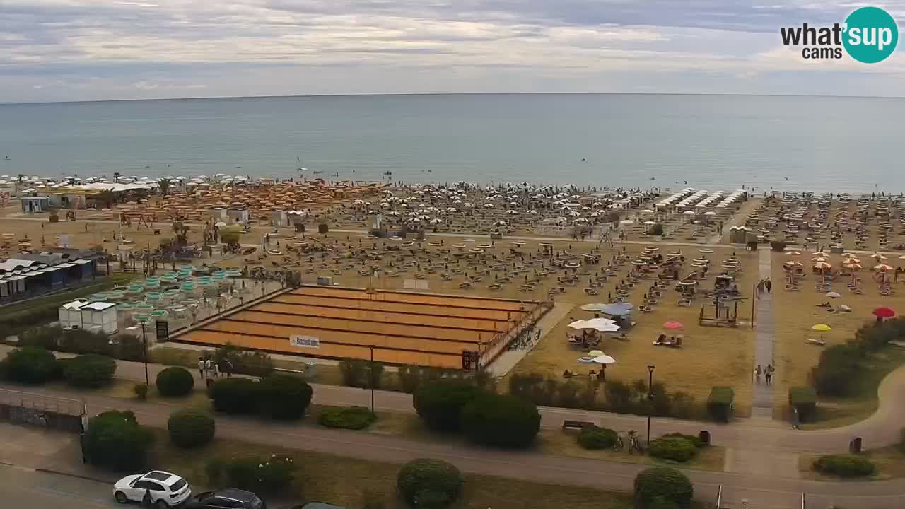La spiaggia di Bibione webcam live e piazzale Zenit
