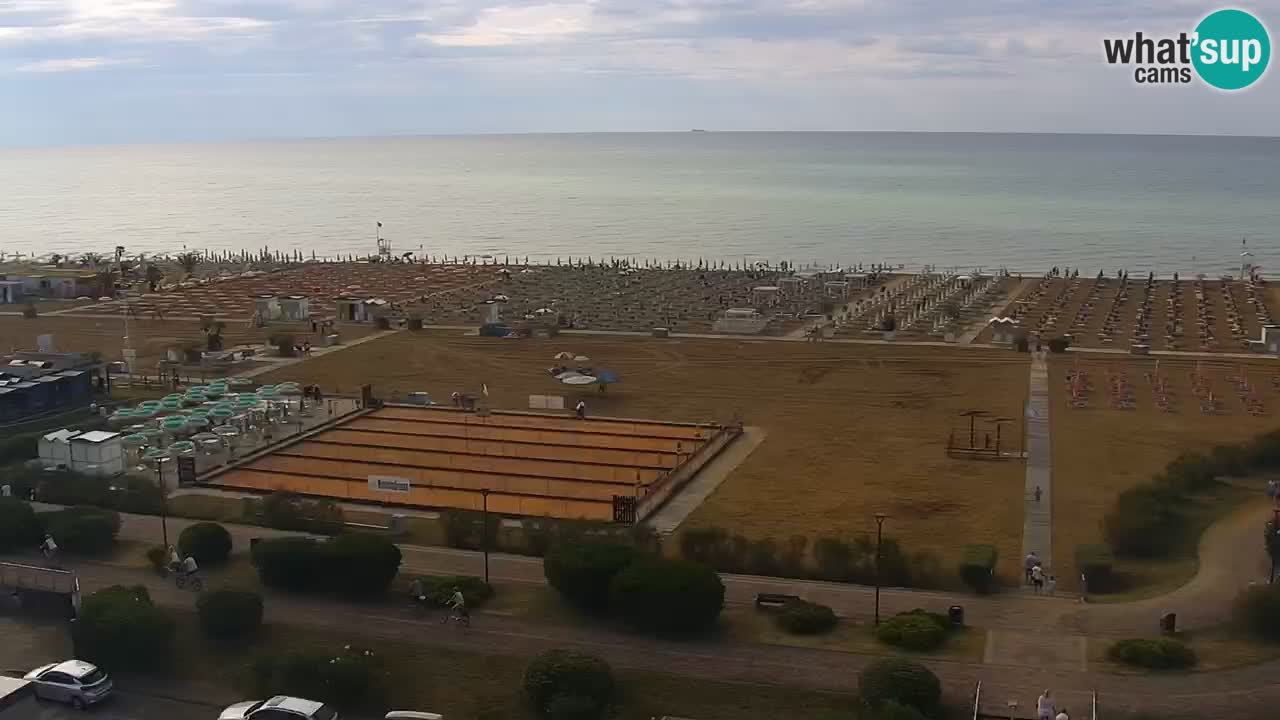 La spiaggia di Bibione webcam live e piazzale Zenit