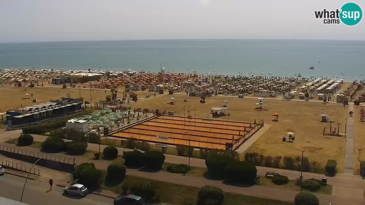 La spiaggia di Bibione webcam live e piazzale Zenit