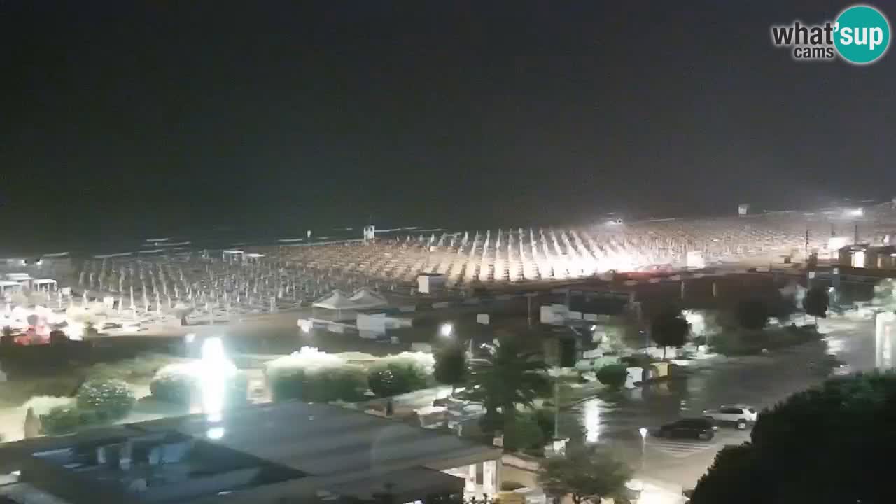 La spiaggia di Bibione webcam live e piazzale Zenit