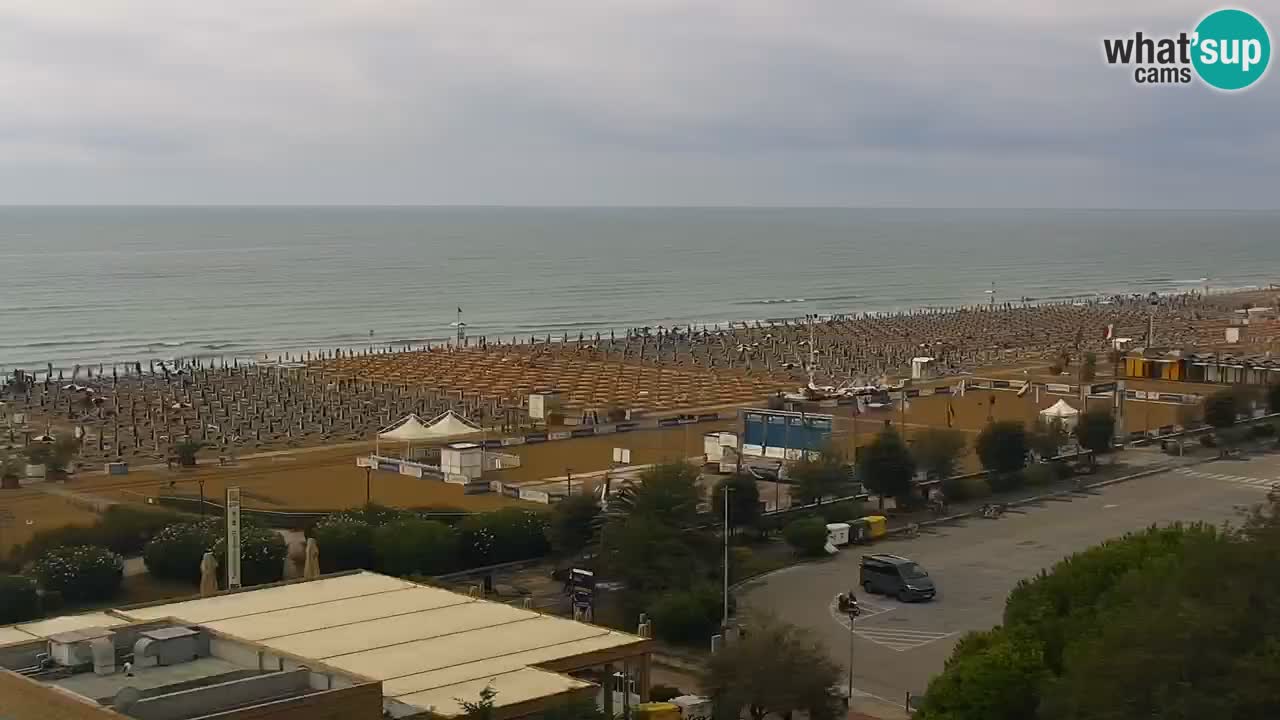 La spiaggia di Bibione webcam live e piazzale Zenit
