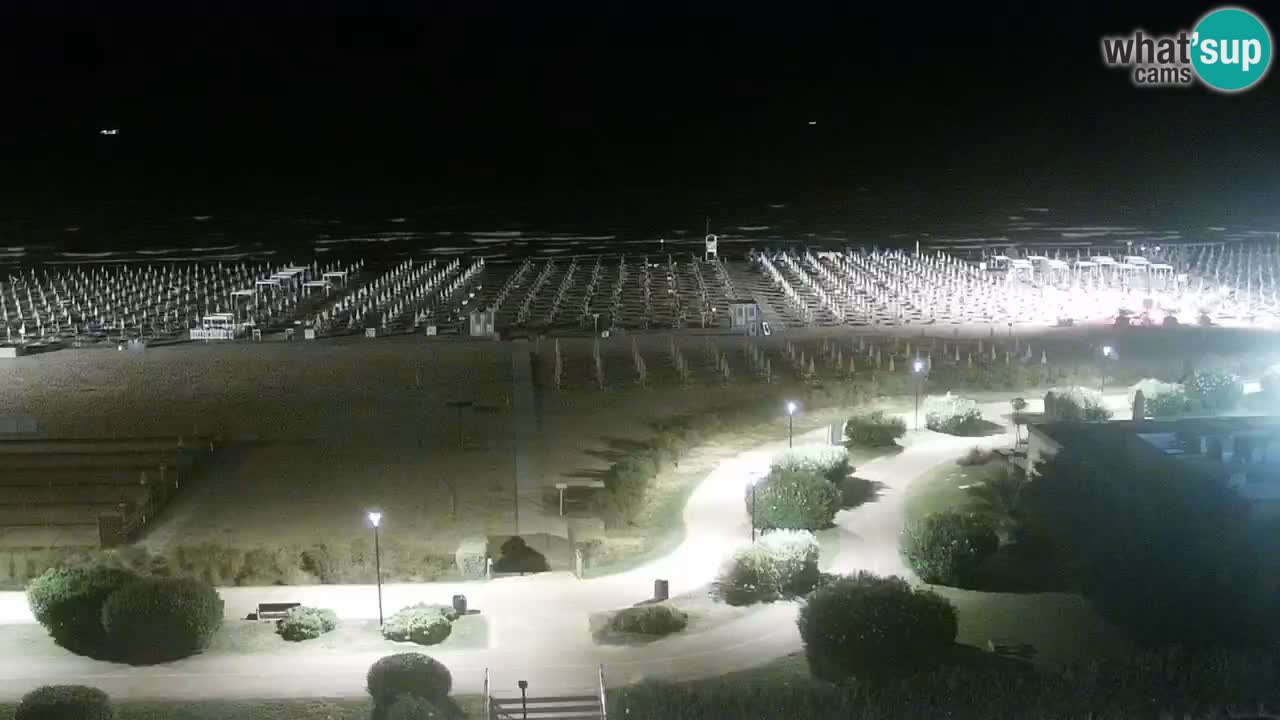 La spiaggia di Bibione webcam live e piazzale Zenit