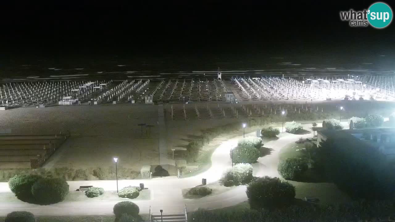 La spiaggia di Bibione webcam live e piazzale Zenit