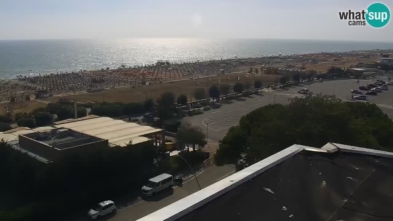 La spiaggia di Bibione webcam live e piazzale Zenit