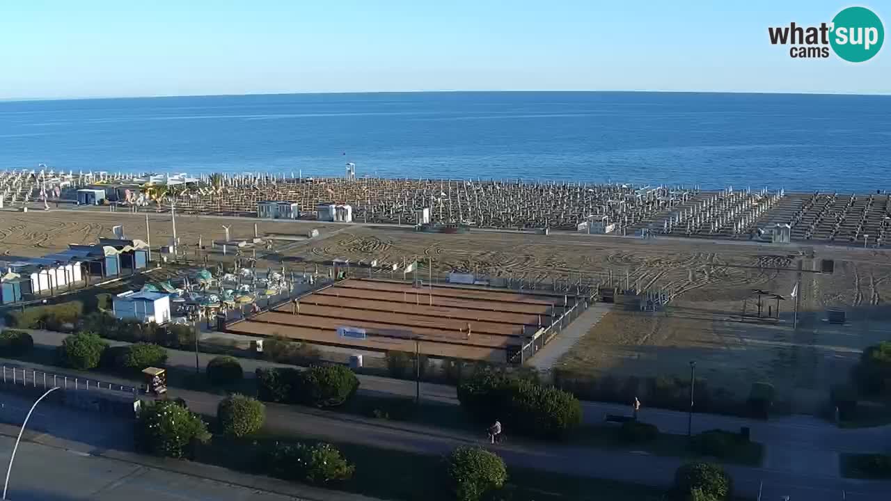 La spiaggia di Bibione webcam live e piazzale Zenit