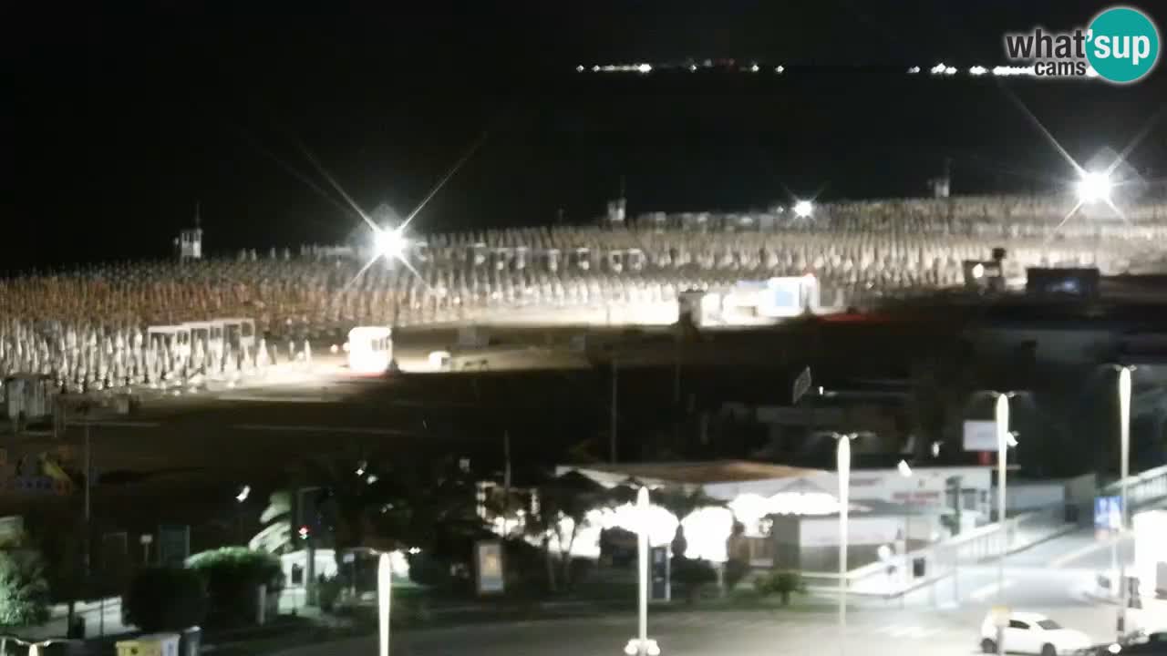 La spiaggia di Bibione webcam live e piazzale Zenit