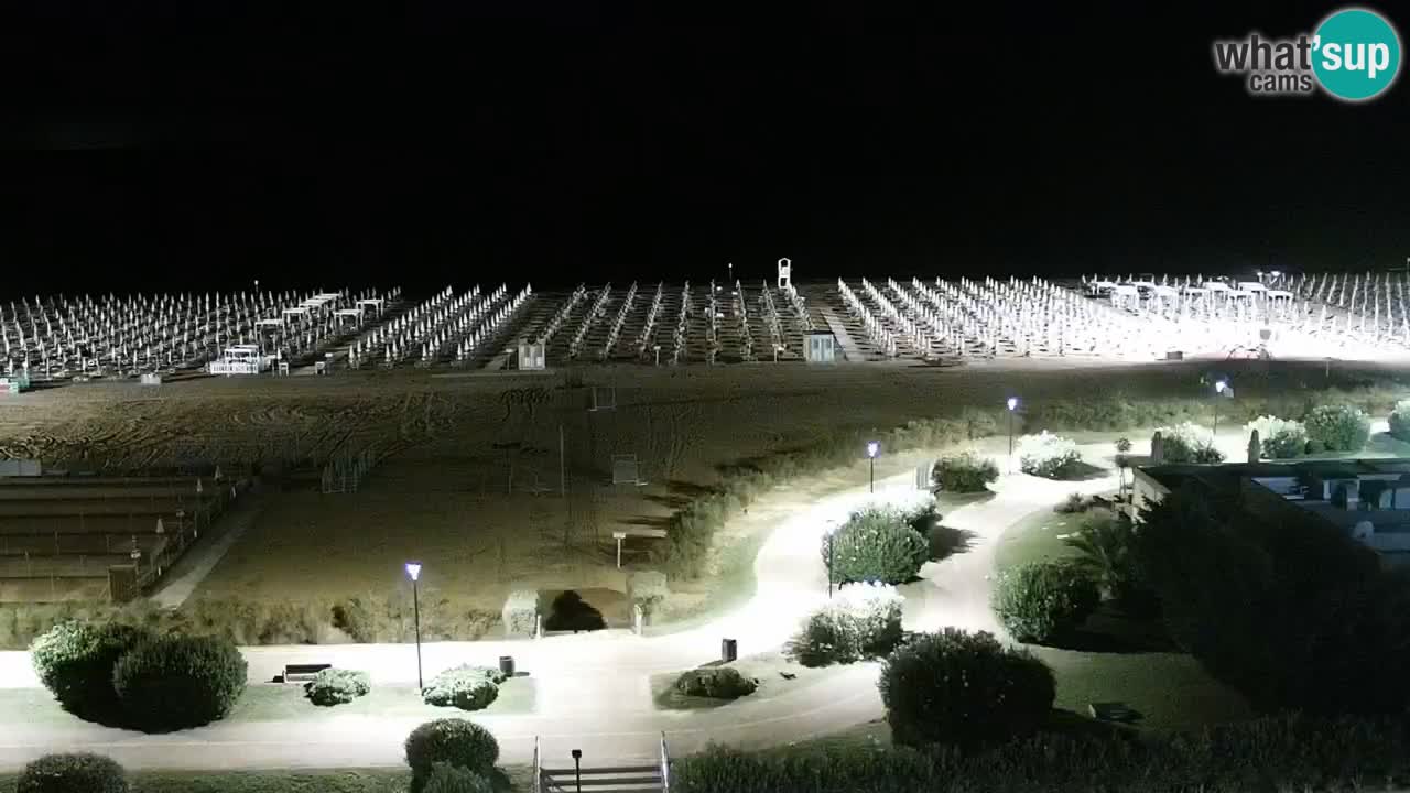 La spiaggia di Bibione webcam live e piazzale Zenit