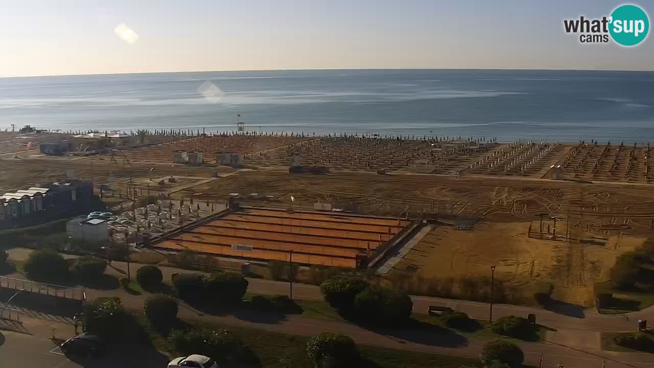 La spiaggia di Bibione webcam live e piazzale Zenit