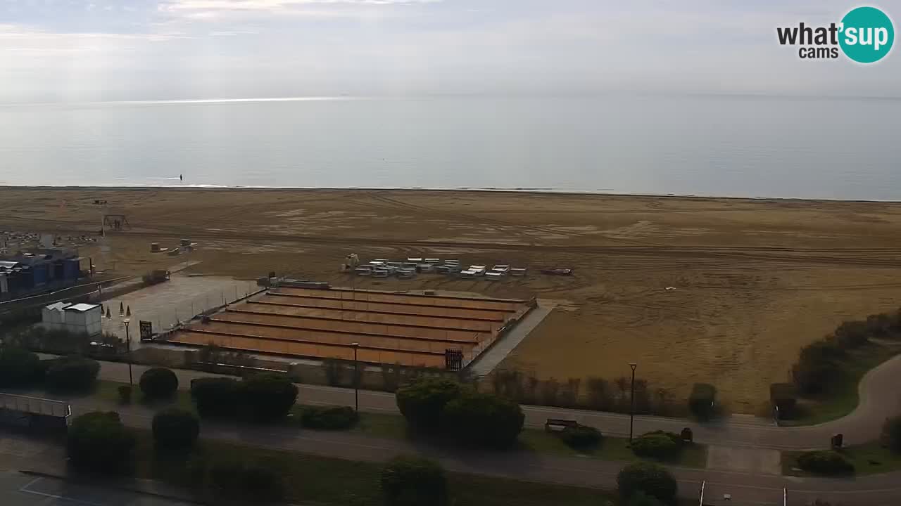 La spiaggia di Bibione webcam live e piazzale Zenit