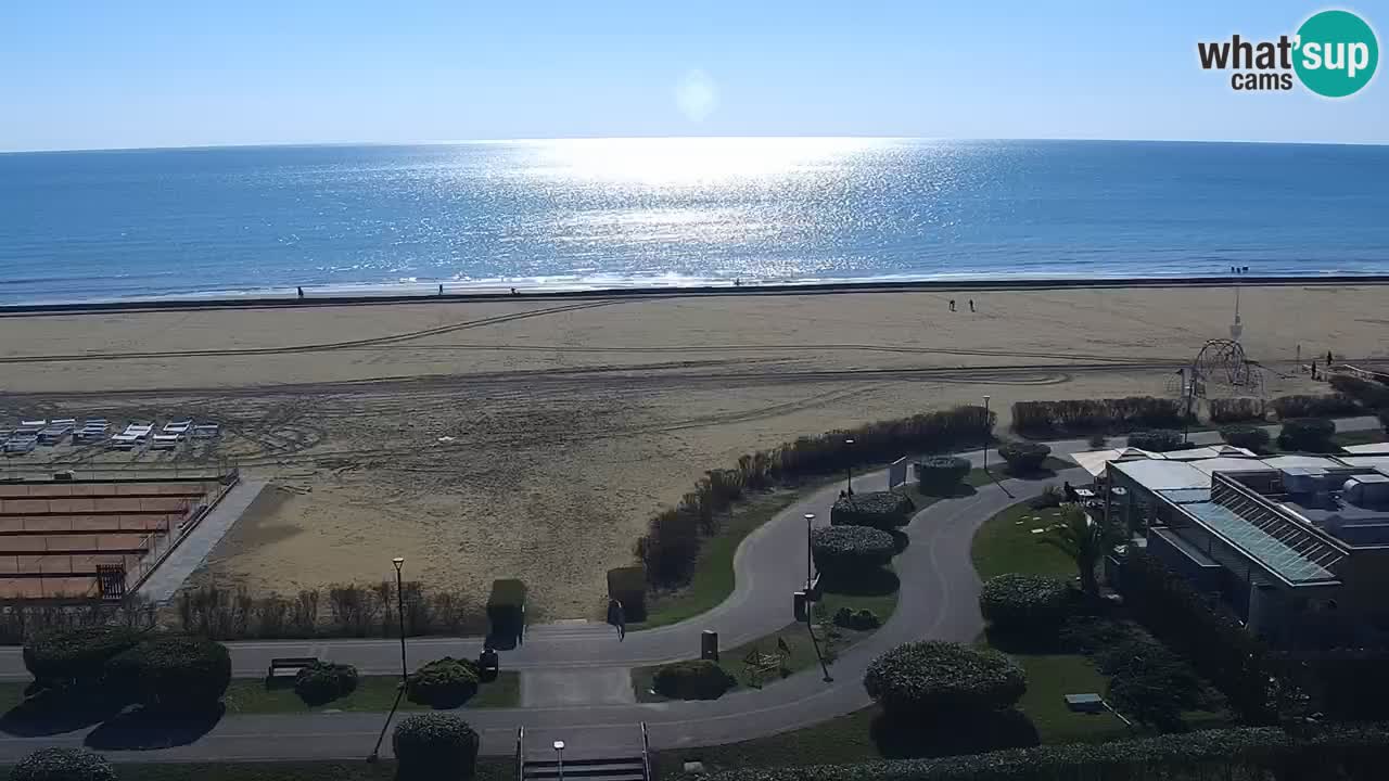 La spiaggia di Bibione webcam live e piazzale Zenit
