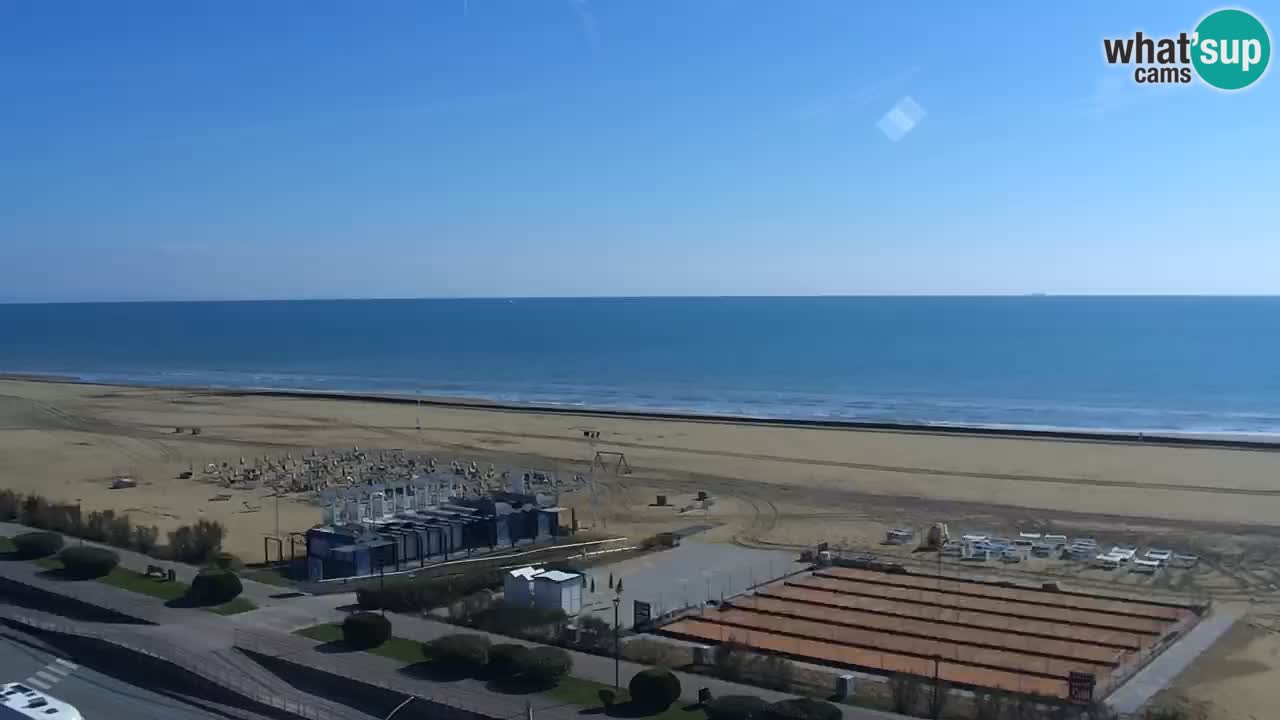 La spiaggia di Bibione webcam live e piazzale Zenit