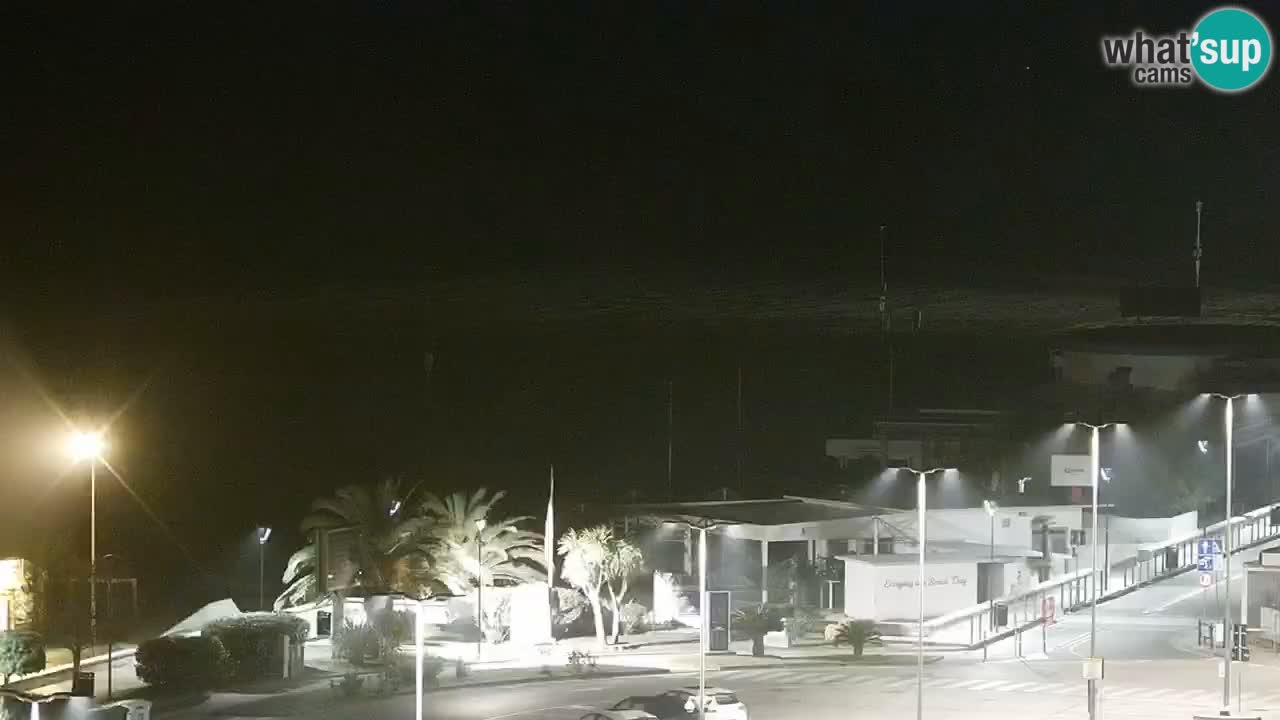 La spiaggia di Bibione webcam live e piazzale Zenit