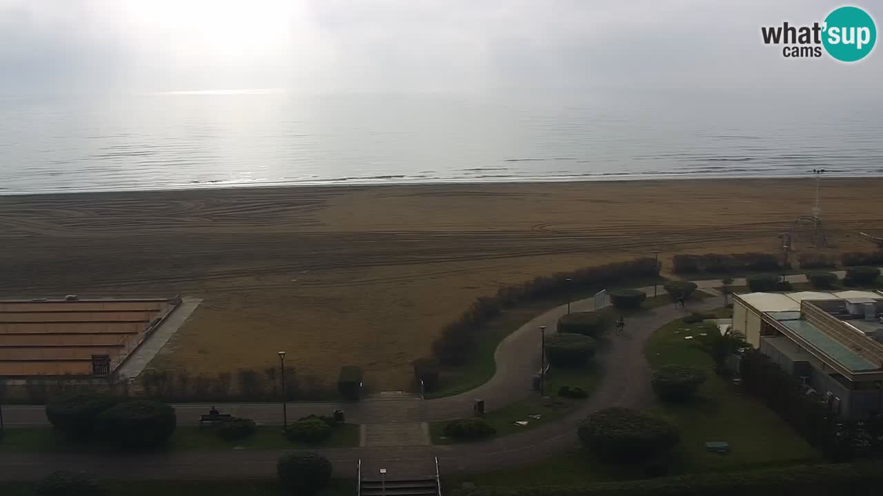 La spiaggia di Bibione webcam live e piazzale Zenit