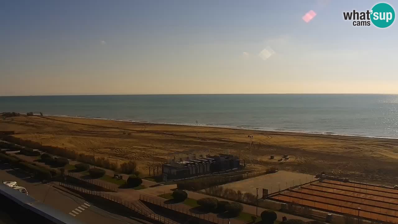 La spiaggia di Bibione webcam live e piazzale Zenit