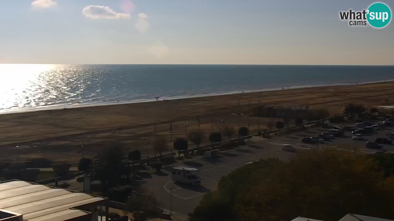 La spiaggia di Bibione webcam live e piazzale Zenit