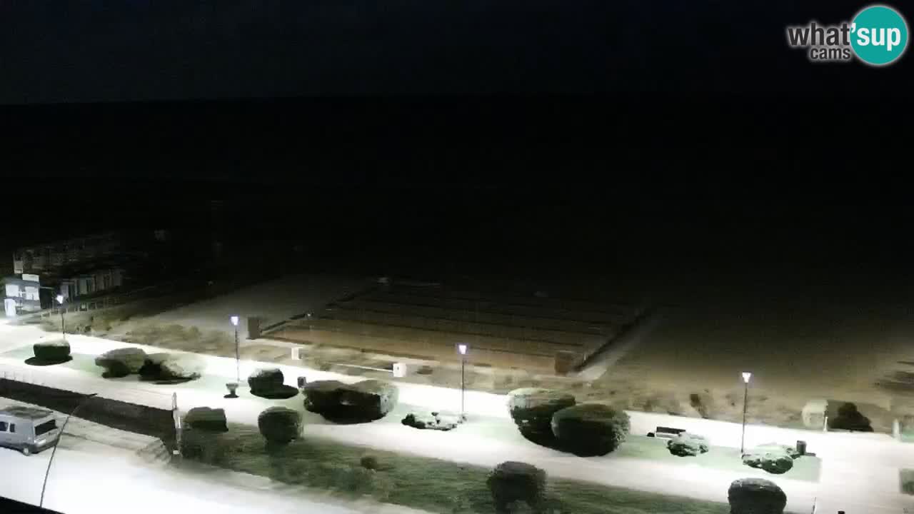 La spiaggia di Bibione webcam live e piazzale Zenit