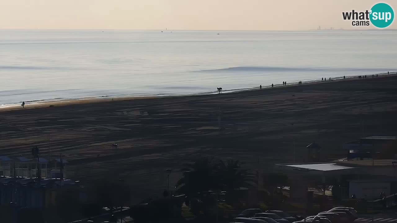 La spiaggia di Bibione webcam live e piazzale Zenit