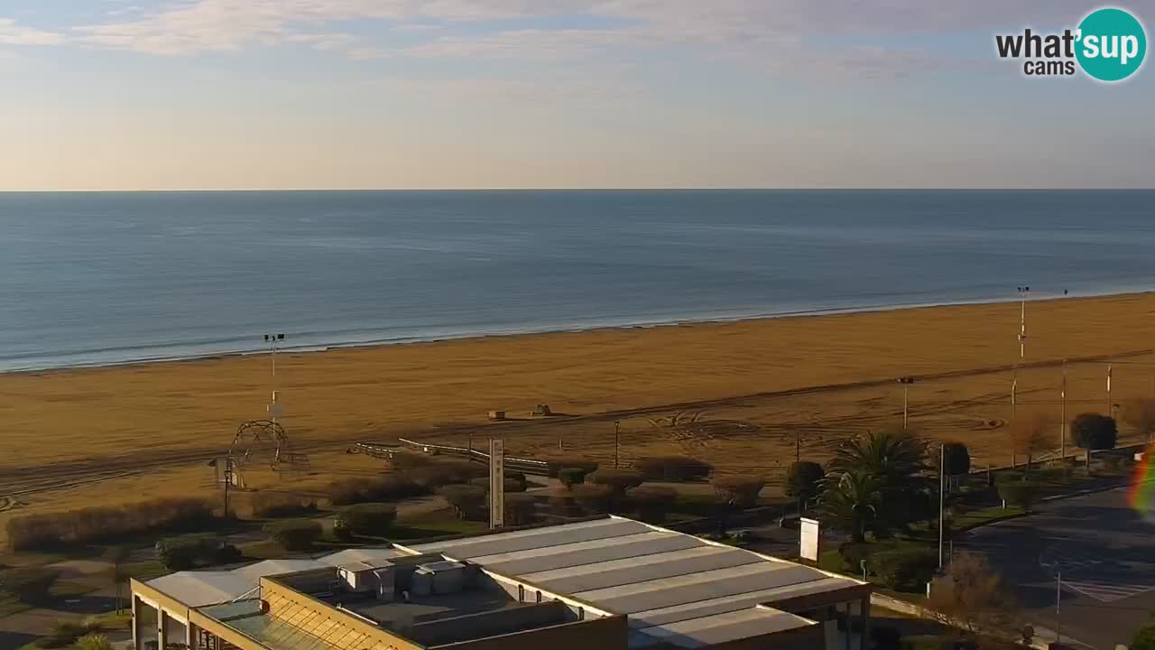 La spiaggia di Bibione webcam live e piazzale Zenit