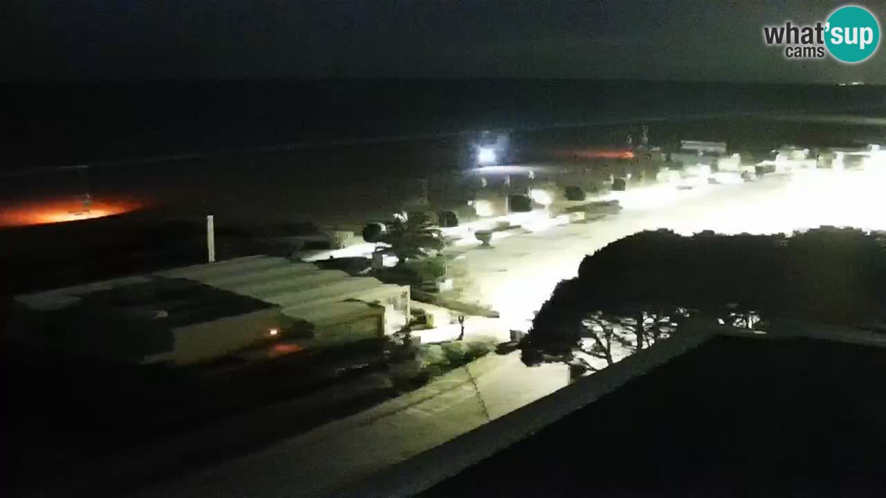 La spiaggia di Bibione webcam live e piazzale Zenit