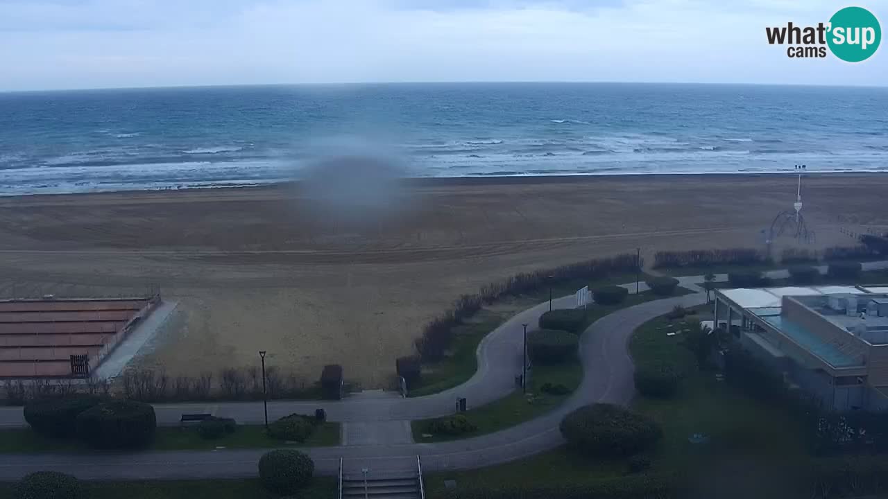 La spiaggia di Bibione webcam live e piazzale Zenit