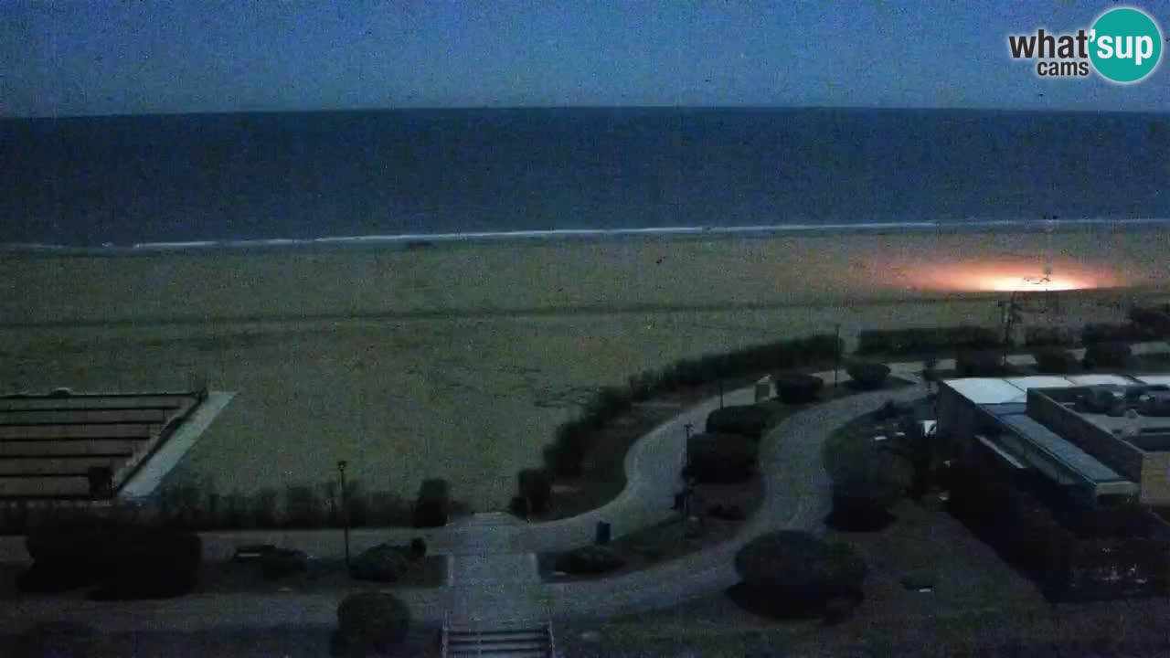 La spiaggia di Bibione webcam live e piazzale Zenit