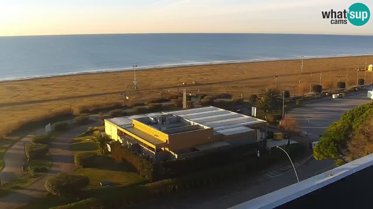 La spiaggia di Bibione webcam live e piazzale Zenit