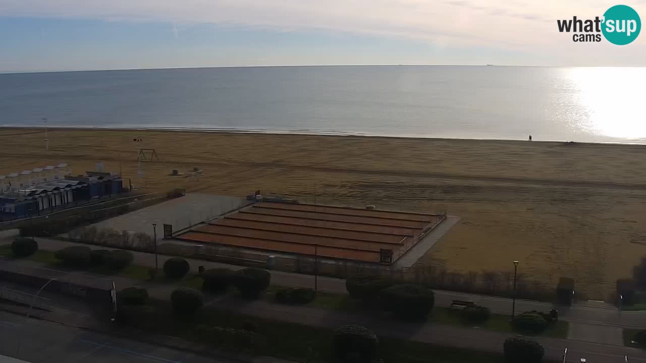 La spiaggia di Bibione webcam live e piazzale Zenit
