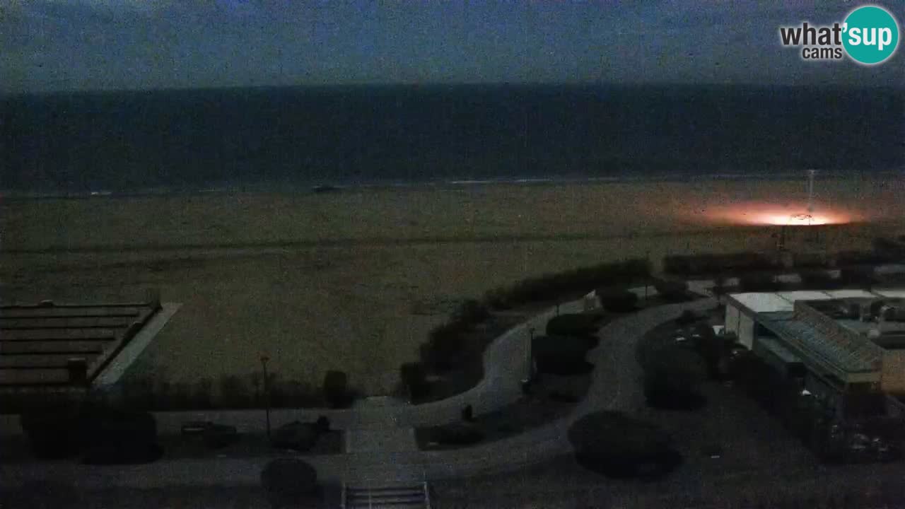 La spiaggia di Bibione webcam live e piazzale Zenit
