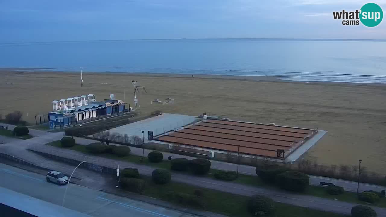 La spiaggia di Bibione webcam live e piazzale Zenit