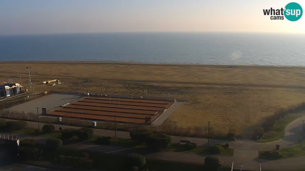 La spiaggia di Bibione webcam live e piazzale Zenit