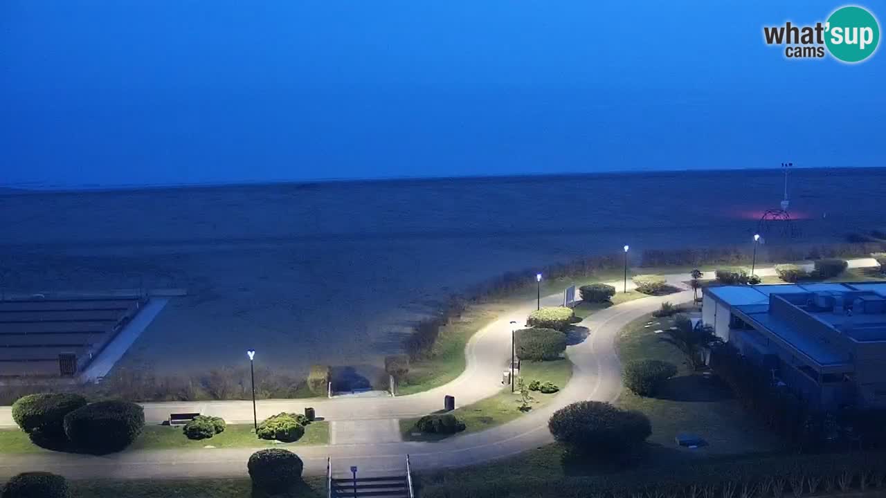 La spiaggia di Bibione webcam live e piazzale Zenit