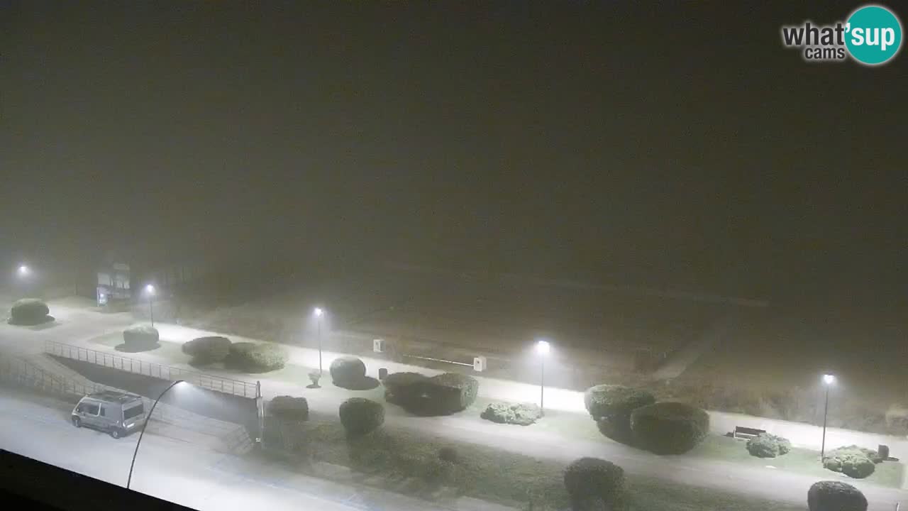 La spiaggia di Bibione webcam live e piazzale Zenit