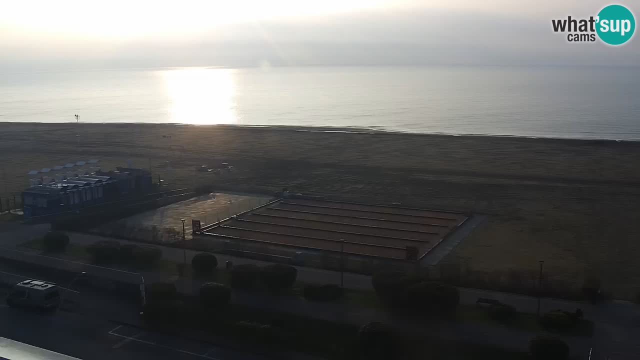 La spiaggia di Bibione webcam live e piazzale Zenit