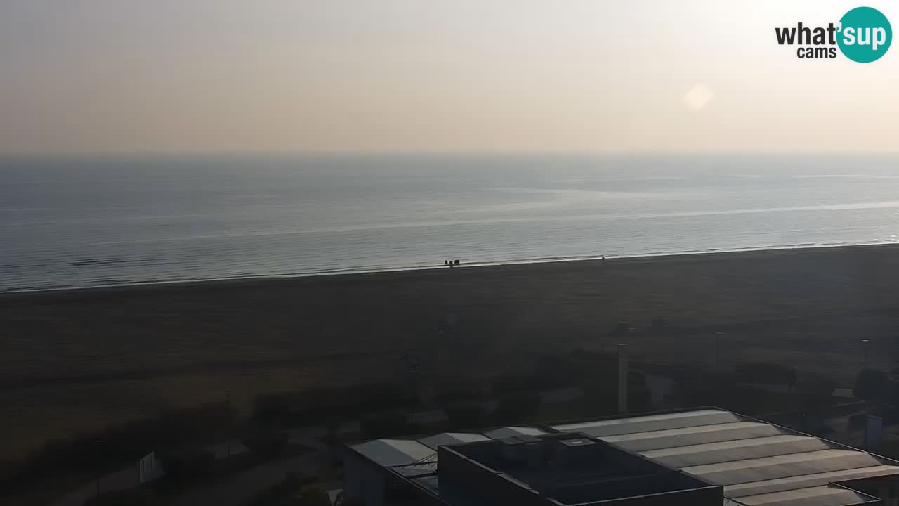 La spiaggia di Bibione webcam live e piazzale Zenit