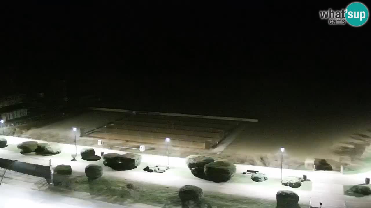 La spiaggia di Bibione webcam live e piazzale Zenit