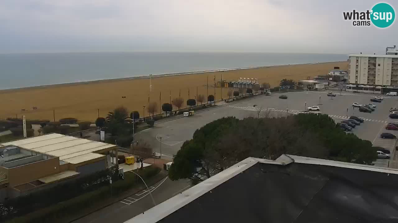 La spiaggia di Bibione webcam live e piazzale Zenit