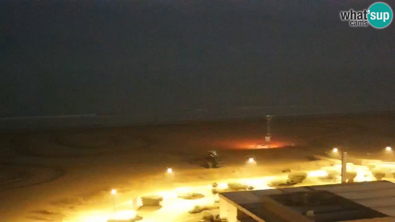 La spiaggia di Bibione webcam live e piazzale Zenit
